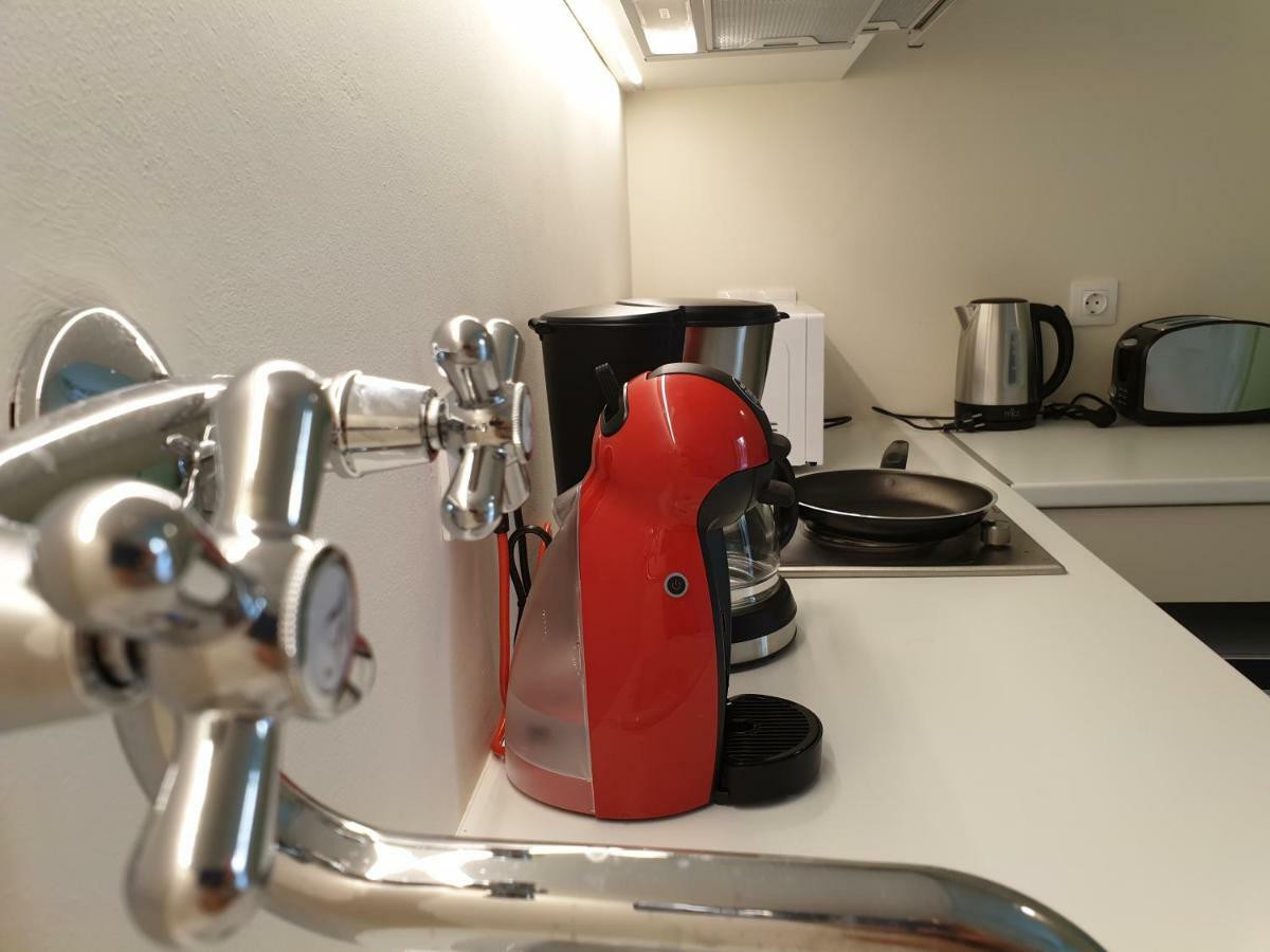 Aparthotel Keramos Atene Esterno foto